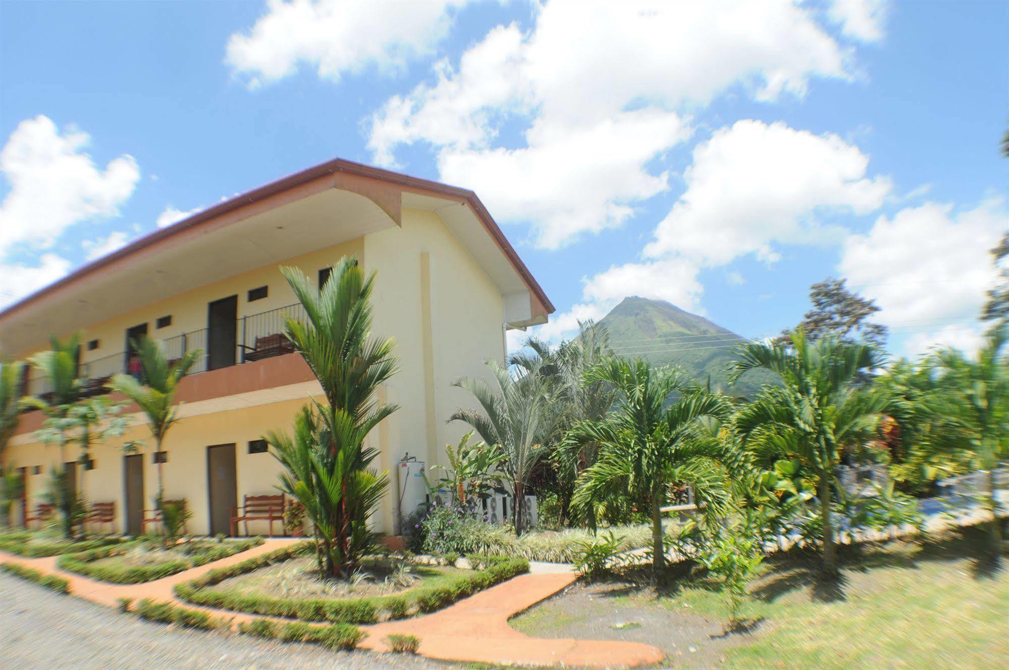 Hotel Vista Del Cerro La Fortuna Luaran gambar
