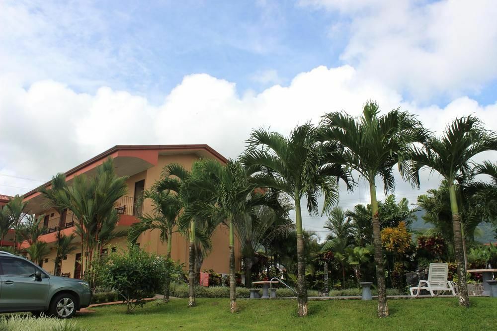 Hotel Vista Del Cerro La Fortuna Luaran gambar